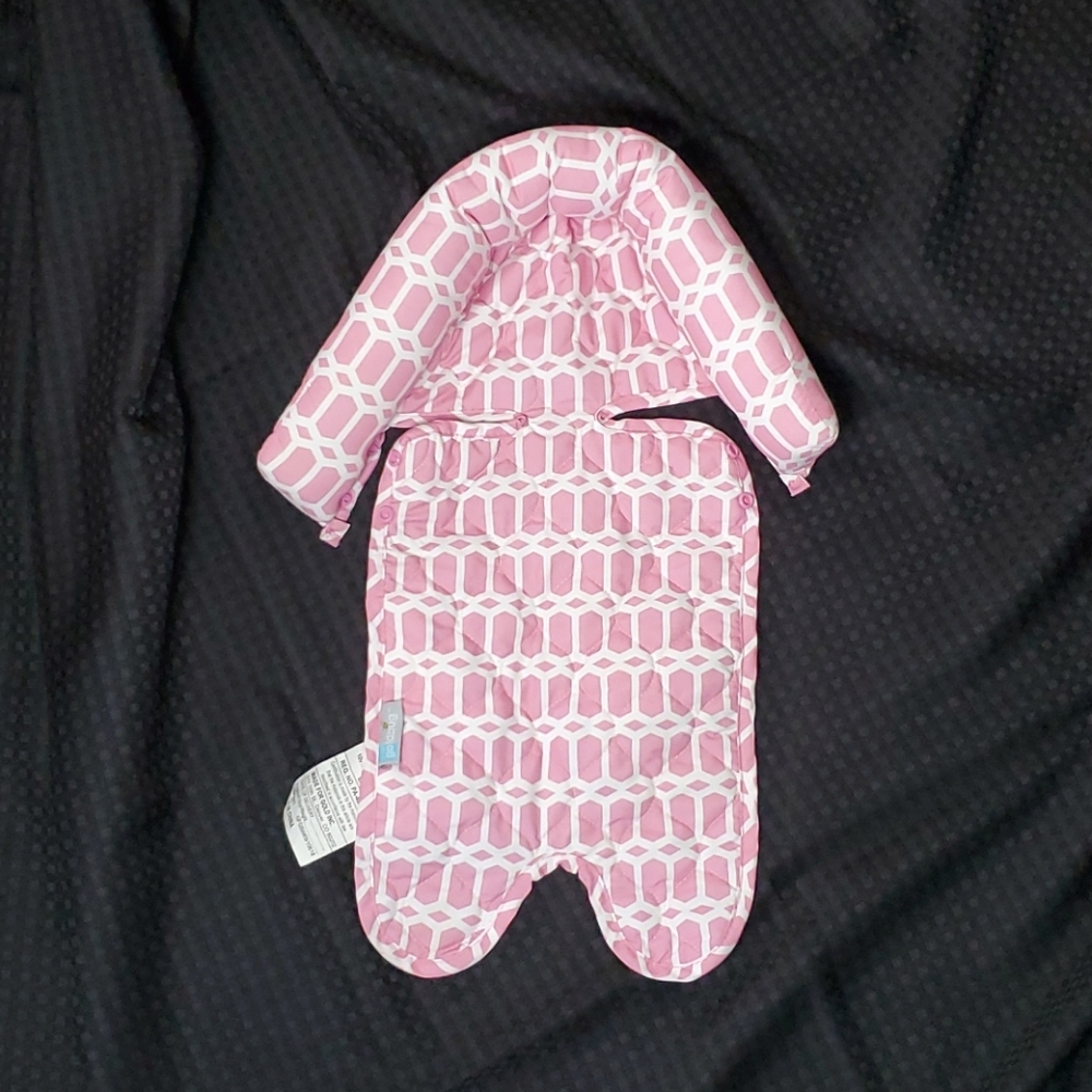 Goldbug pink & white car seat head insert